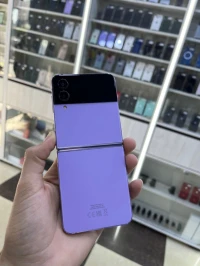 Galaxy Z Flip 4