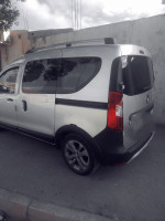 voitures-renault-kongoo-2024-stepway-chlef-algerie