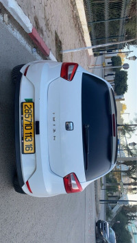 voitures-seat-ibiza-2013-fully-bab-ezzouar-alger-algerie