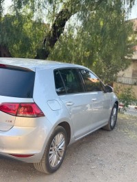 سيارات-volkswagen-golf-7-2015-cup-المدية-الجزائر