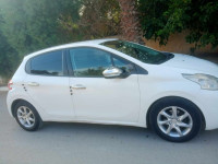 voitures-peugeot-208-2013-access-hraoua-alger-algerie