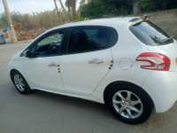 voitures-peugeot-208-2013-access-rouiba-alger-algerie