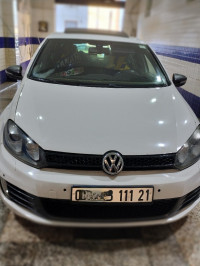 voitures-volkswagen-golf-6-2011-skikda-algerie