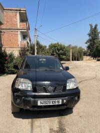 السيارات-النفعية-nissan-x-trail-2009-t30-سيدي-موسى-الجزائر