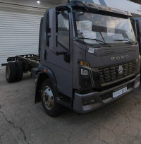 camion-howo-sinotruck-7tn-lourd-2024-constantine-algerie