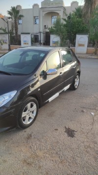 cars-peugeot-307-2006-laghouat-algeria