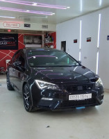 voitures-seat-leon-2019-fr-tiaret-algerie