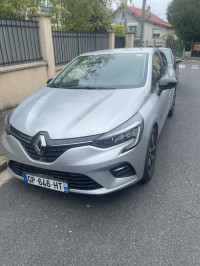 voitures-renault-clio-5-2023-evolution-corso-boumerdes-algerie