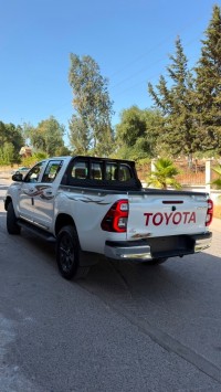 سيارات-toyota-huilx-2025-الدويرة-الجزائر
