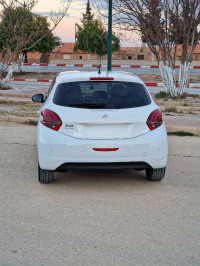 voitures-peugeot-208-2019-tech-edition-djelfa-algerie