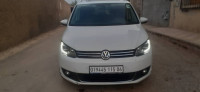 voitures-volkswagen-touran-2015-life-boudjellil-bejaia-algerie