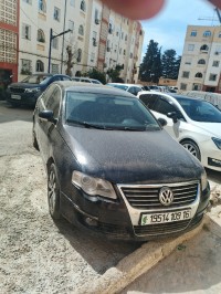 سيارات-volkswagen-passat-2009-أولاد-فايت-الجزائر