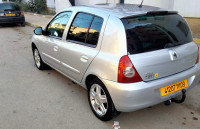 voitures-renault-clio-campus-2011-el-affroun-blida-algerie