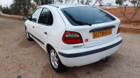 voitures-renault-megane-1-2001-saida-algerie