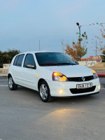 voitures-renault-clio-campus-2012-bye-setif-algerie