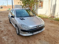 voitures-peugeot-206-2008-foughala-biskra-algerie