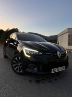 voitures-renault-clio-5-2023-toute-option-akbou-bejaia-algerie