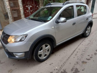 voitures-dacia-sandero-2014-bouira-algerie