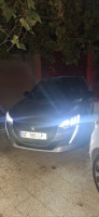 voitures-peugeot-208-2022-gt-line-boukadir-chlef-algerie