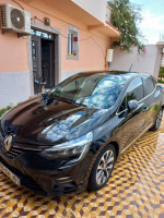 voitures-renault-clio-5-2021-intense-boukadir-chlef-algerie