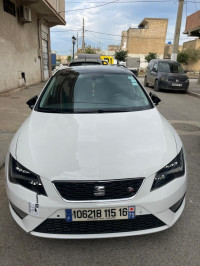 voitures-seat-leon-2015-linea-r-baraki-alger-algerie