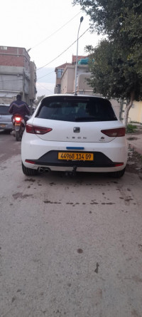 voitures-seat-leon-2014-blida-algerie