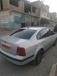 voitures-volkswagen-passat-2000-tolga-biskra-algerie