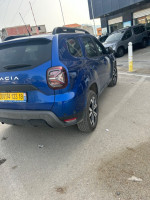 voitures-dacia-duster-2023-taher-jijel-algerie