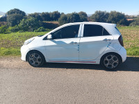 voitures-kia-picanto-2015-brazilia-chiffa-blida-algerie