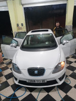 voitures-seat-leon-2013-chiffa-blida-algerie