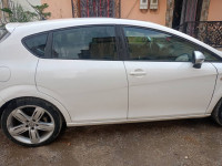 voitures-seat-leon-2013-chiffa-blida-algerie