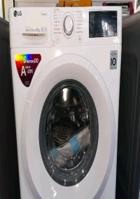 Machine a laver LG 9kg hublot 