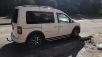 voitures-volkswagen-caddy-2015-crose-el-harrach-alger-algerie