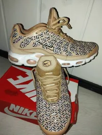 Tn caba  avec sa boit 