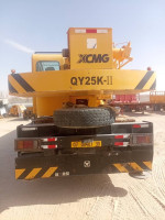 engin-xcmg-grue-2013-hassi-messaoud-ouargla-algerie