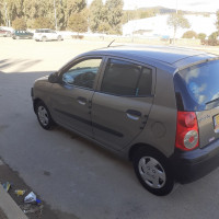 voitures-kia-picanto-2008-bazclim-medea-algerie