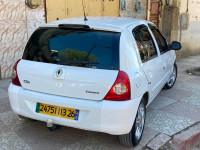 citadine-renault-clio-campus-2013-bye-ouamri-medea-algerie