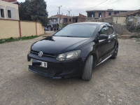 voitures-volkswagen-polo-2013-bouira-algerie