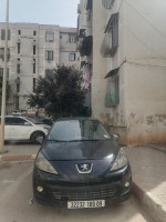 voitures-peugeot-207-2009-blida-algerie