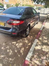 سيارات-renault-fluence-2012-الأغواط-الجزائر