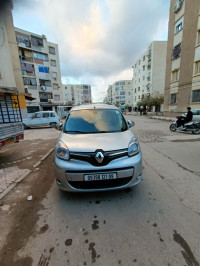 voitures-renault-kangoo-2021-privilege-beni-mered-blida-algerie