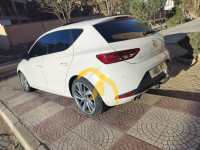 voitures-seat-leon-2016-fr15-tlemcen-algerie