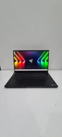 Razer Blade Advanced 15 i9-12900H 32Go 1000Go SSD RTX 3080 TI 16Go 4k 144Hz