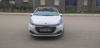 voitures-peugeot-208-2016-allure-facelift-bouinan-blida-algerie