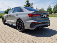 voitures-audi-rs3-limousine-carbone-360-2024-performance-algerie