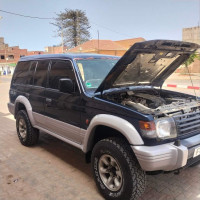 tout-terrain-suv-mitsubishi-pajero-court-1998-mostaganem-algerie