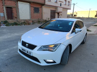 voitures-seat-leon-2014-fully-mecheria-naama-algerie