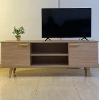 Table télé scandinave 