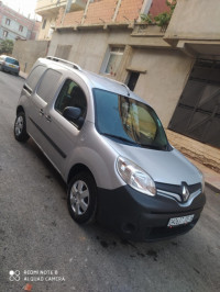 voitures-renault-kangoo-2015-confort-utilitaire-bab-ezzouar-alger-algerie