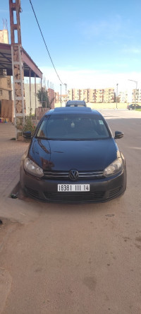 voitures-volkswagen-golf-6-2011-team-mahdia-tiaret-algerie